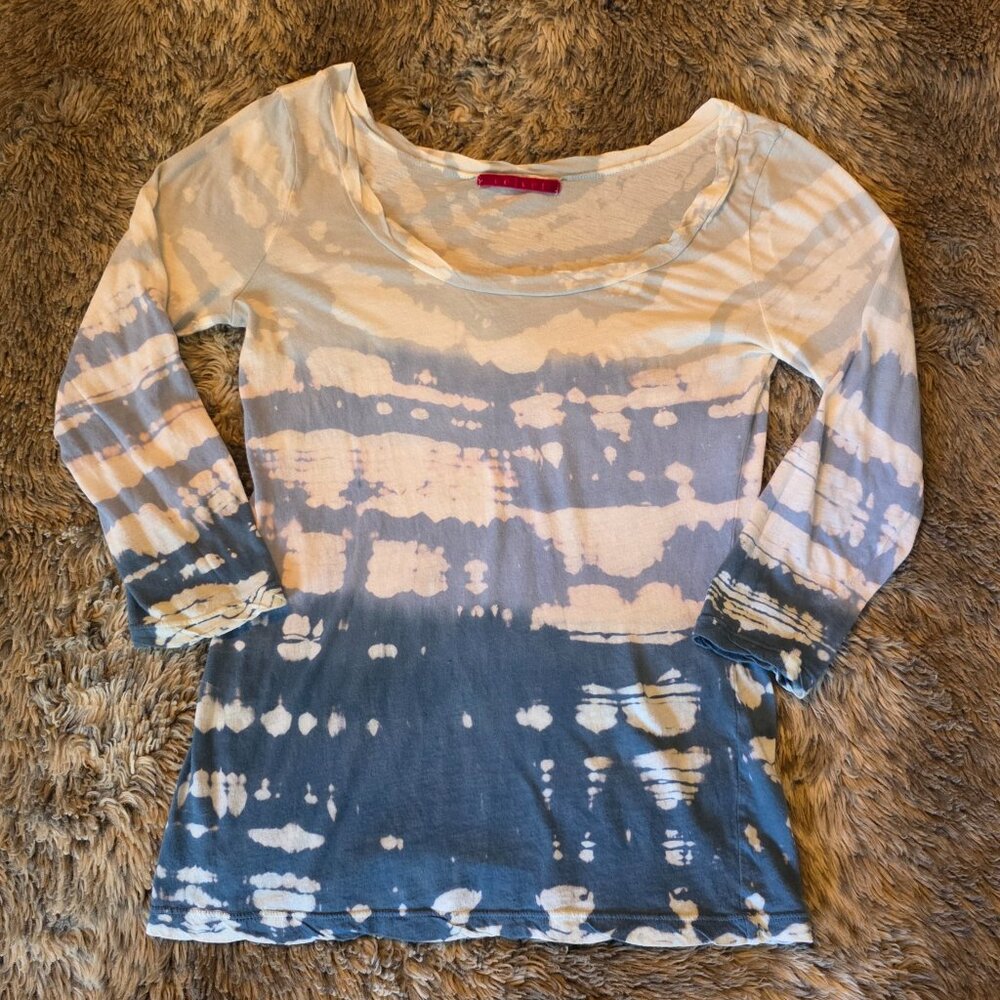 Velvet blue & white tie-dye super soft top S